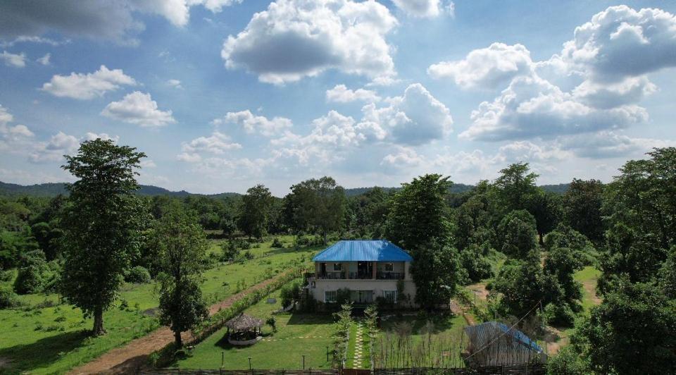 Jewel Of Jungle Apartment Tala  Exterior photo